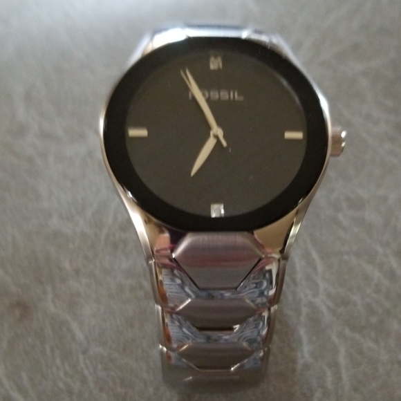 Fossil Watch NWOT - Picture 4 of 8